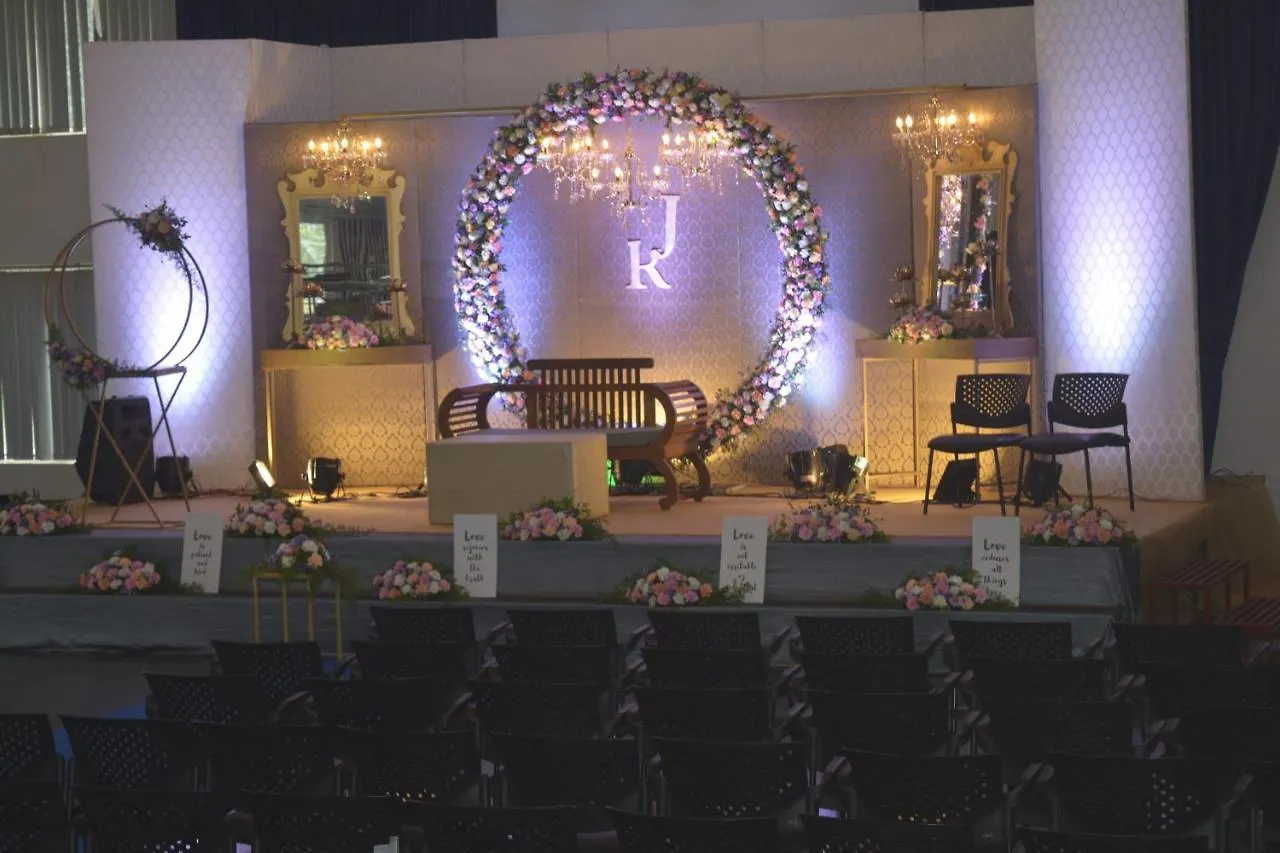 ****  Angamaly Convention Centre Hotel Kochi Índia